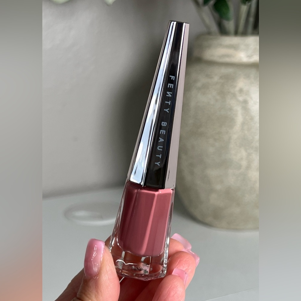 Fenty Beauty Stunna Lip Paint - Black and Cream